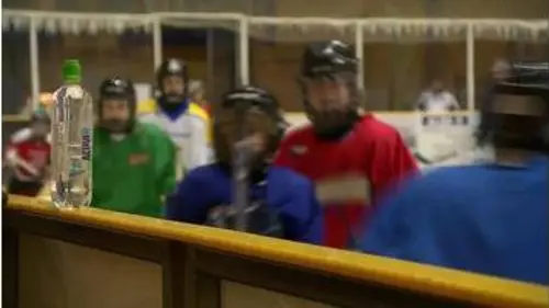 replay de Passe me voir ! - Tim, gardien de but sur glace