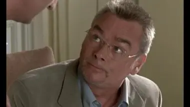 Père et maire - S02 E01 - Chippendales