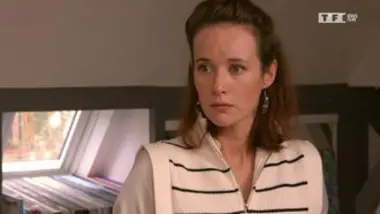 Petits secrets entre amoureux - S01 E05 - Wedding cake