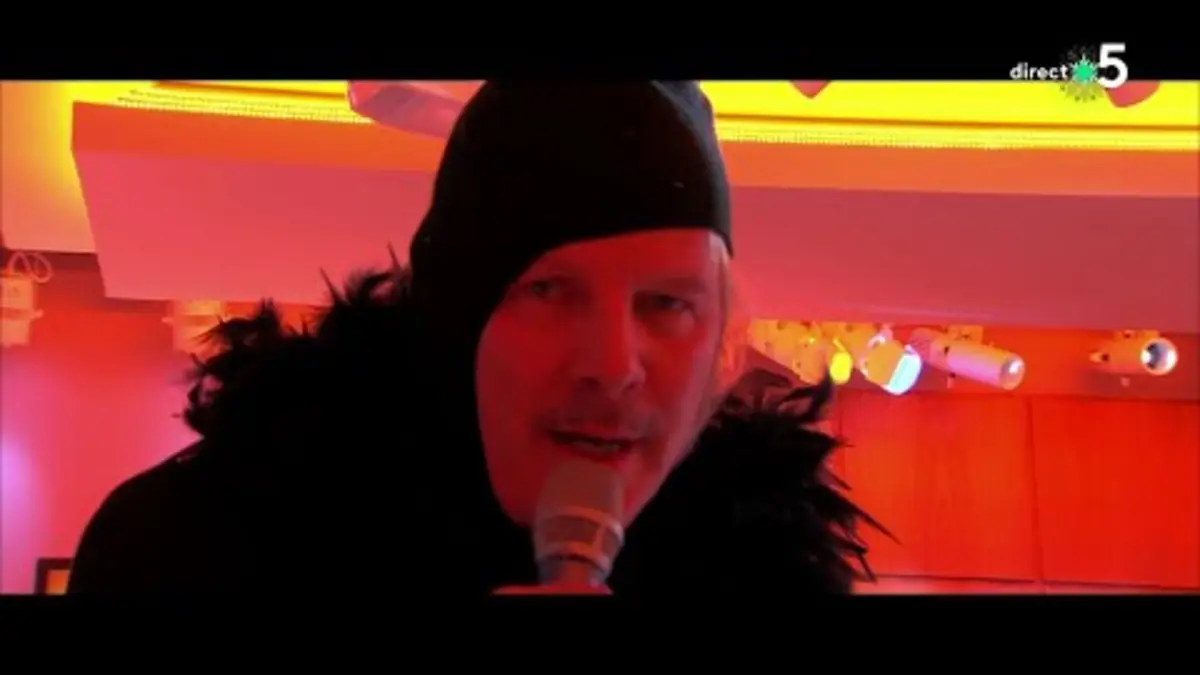 replay de Philippe Katerine - “Joyeux Anniversaire” en live - C à vous