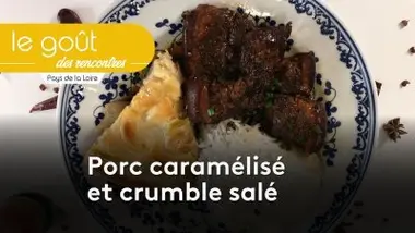 Porc caramélisé et crumble salé à Sablé-Sur-Sarthe