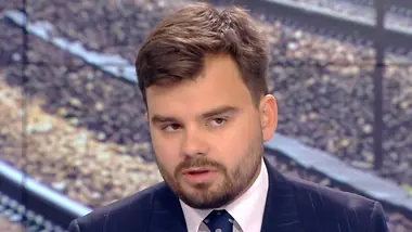 "Pourquoi on a pas fait de procès à LFI et à Bayrou comme à Marine Le Pen ?" (Gauthier Le Bret)