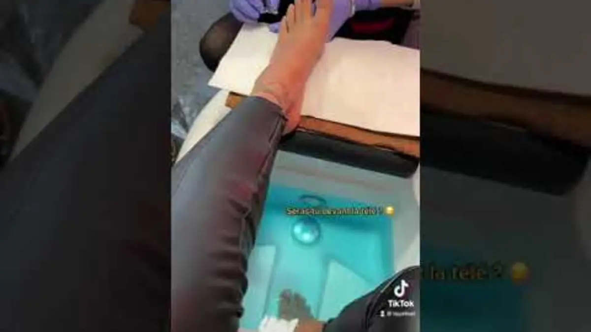 replay de POV : ta pédicure avec #Layafeet