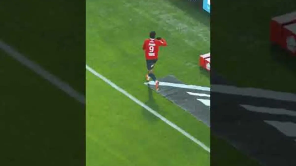 replay de POV : tu es sur le toit du stade ?️