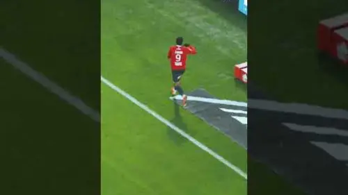 replay de POV : tu es sur le toit du stade ?️