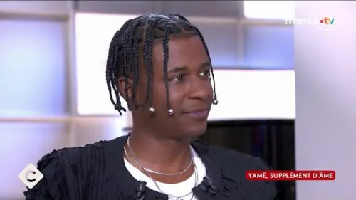 replay de Premier album pour le phénomène Yamê