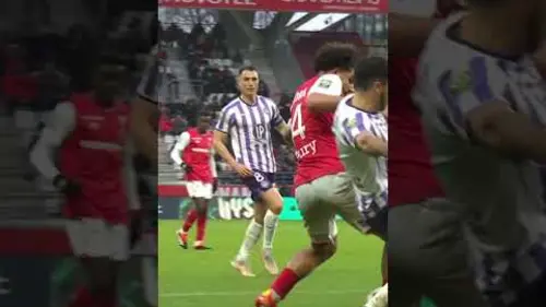 replay de Premier but en Ligue 1 Uber Eats pour Sergio Akieme ??