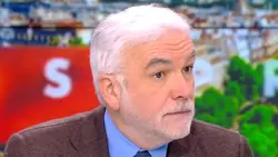 Professeure poignardée : "La solution, c’est de mettre des caméras partout" (Pascal Praud)