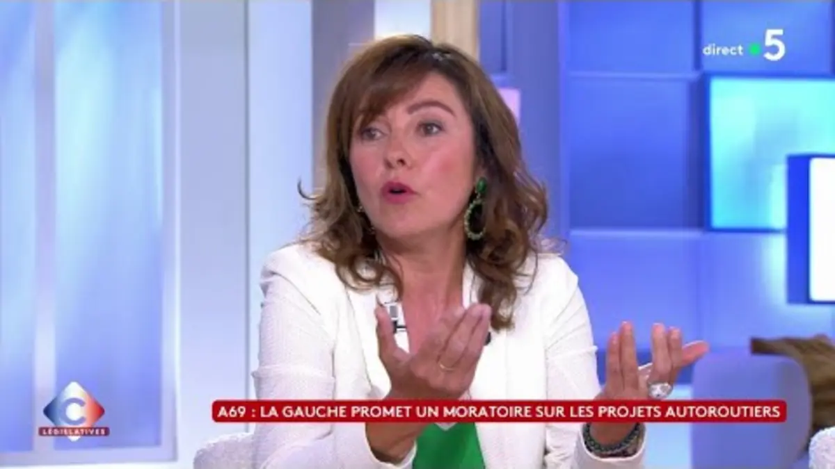 replay de Programme du Front populaire: peut-on se le permettre ? - Carole Delga - C à Vous - 25/06/2024