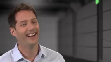 Quel est l'entrainement pour partir dans l'espace ? Thomas Pesquet témoigne ! - Le monde de Jamy