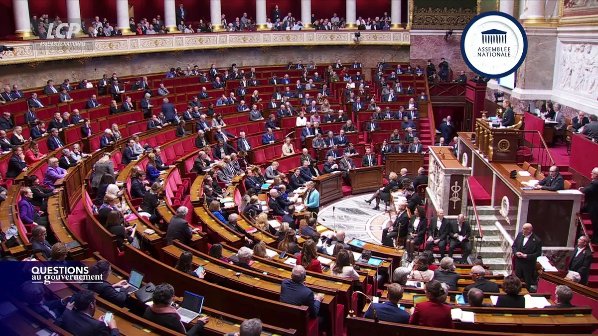 replay de Questions au Gouvernement - le débrief - Questions au Gouvernement - le débrief du mardi 28 novembre 2023