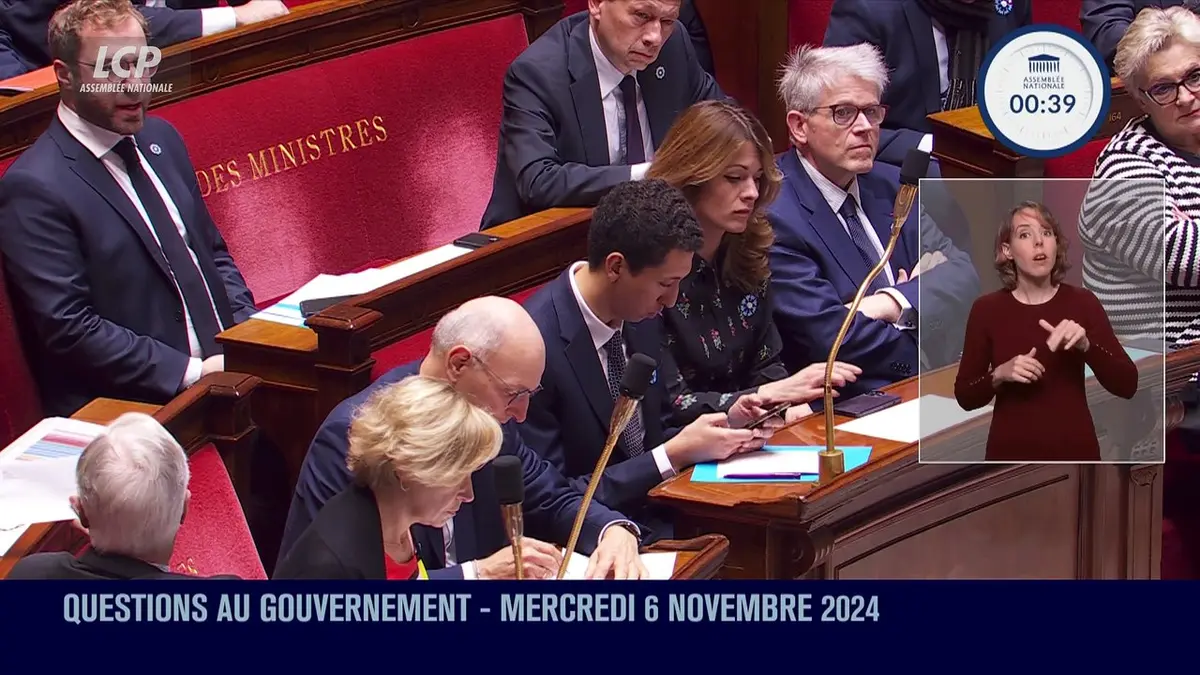 replay de Questions au Gouvernement - Questions au Gouvernement du mercredi 06 novembre 2024