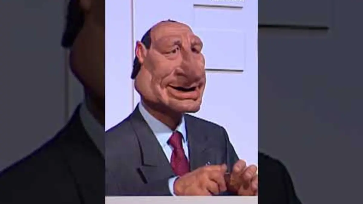 replay de Qui se rappelle de ces retrouvailles cultes ? #Humour #Shorts #LesGuignols