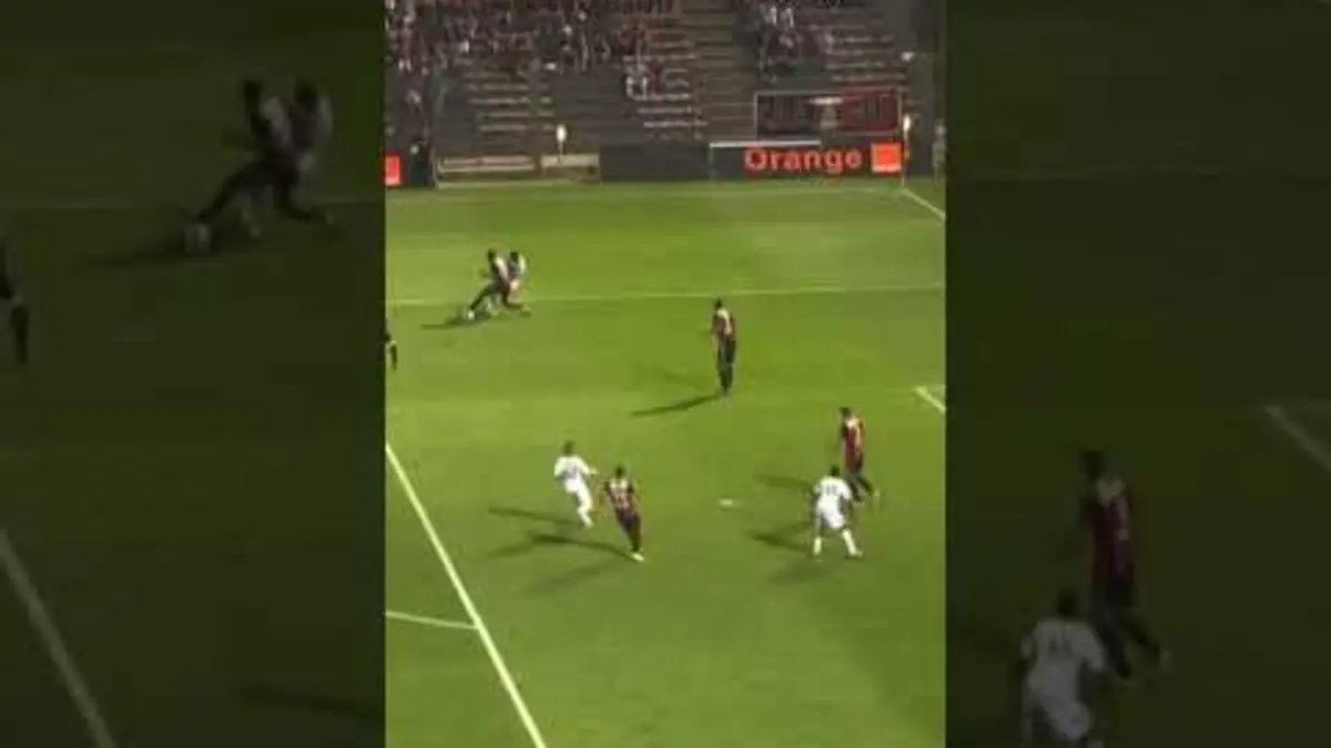 replay de Qui se souvient de ce but d'Adrien Regattin ?