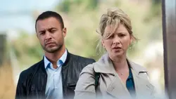 Qui trop embrasse, mal étreint