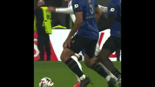 replay de Rayan Cherki is unstoppable ? #football #OL #edit