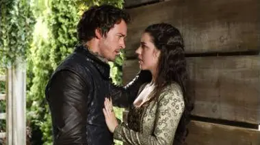 Reign : le destin d'une reine : S4 E6 - La rose bleue