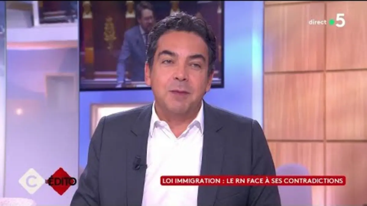 replay de Rejet de la loi immigration : un succès pour le RN ? - L’Édito - C à vous - 12/12/2023