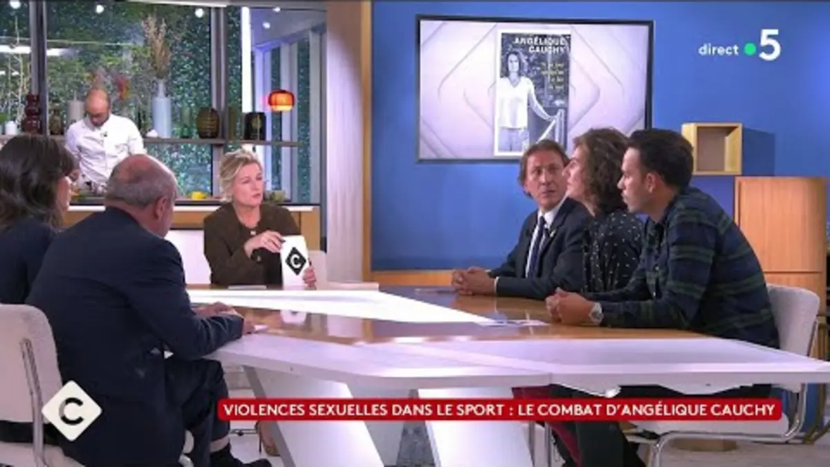 replay de Rentrée parlementaire sous tension - C à vous : l’intégral - 10/10/2024