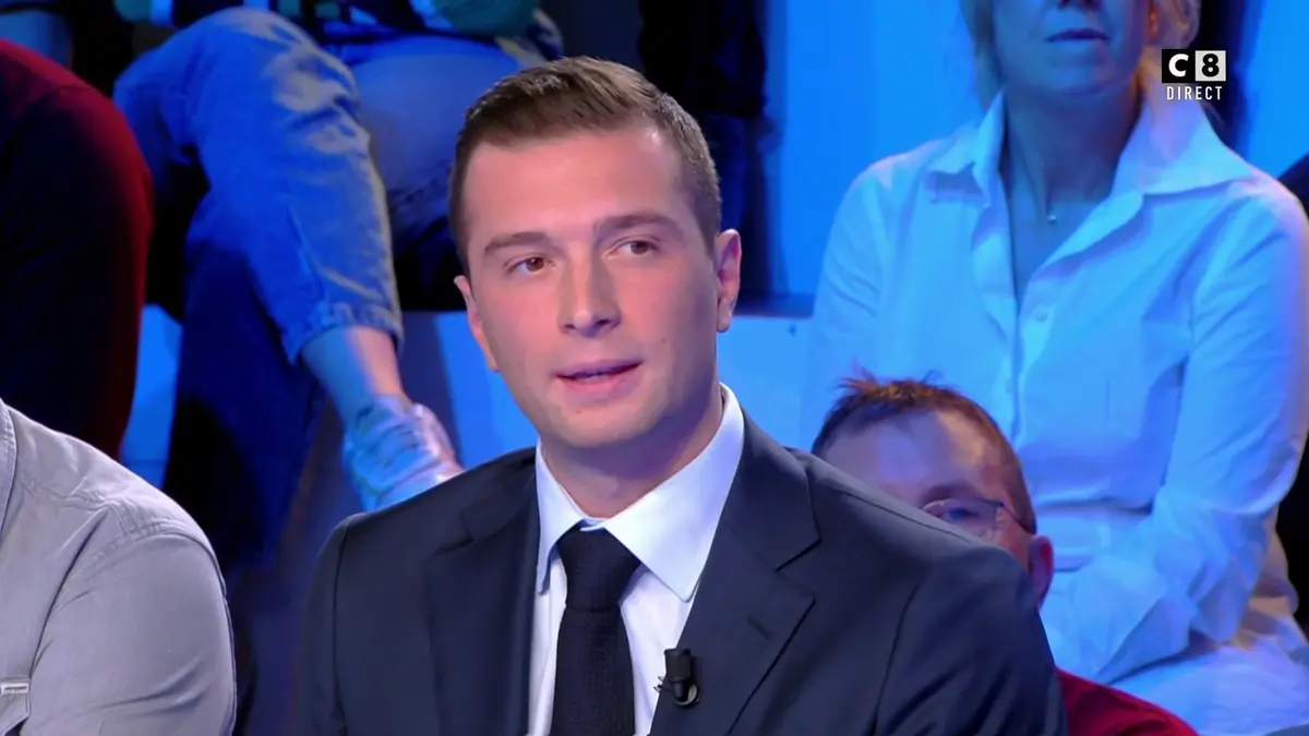 replay de Retour sur la marche contre l’antisémitisme dans toute la France avec Jordan Bardella