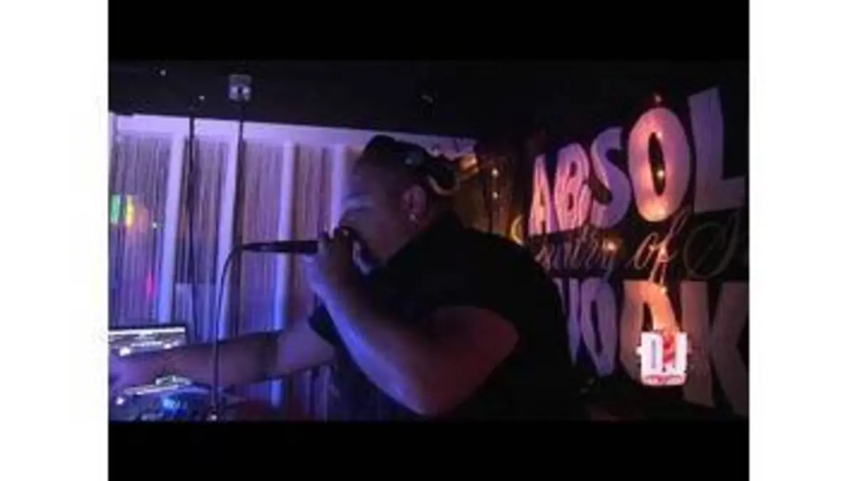 replay de Riko - DJ Mode d'emploi à partir du 9 janvier, à 20h05 sur MCM !