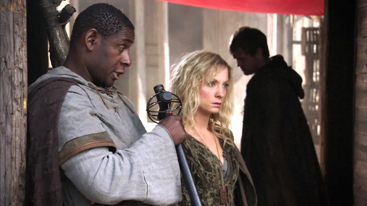 Robin des bois : S3 E8 - Le roi est mort, vive le…