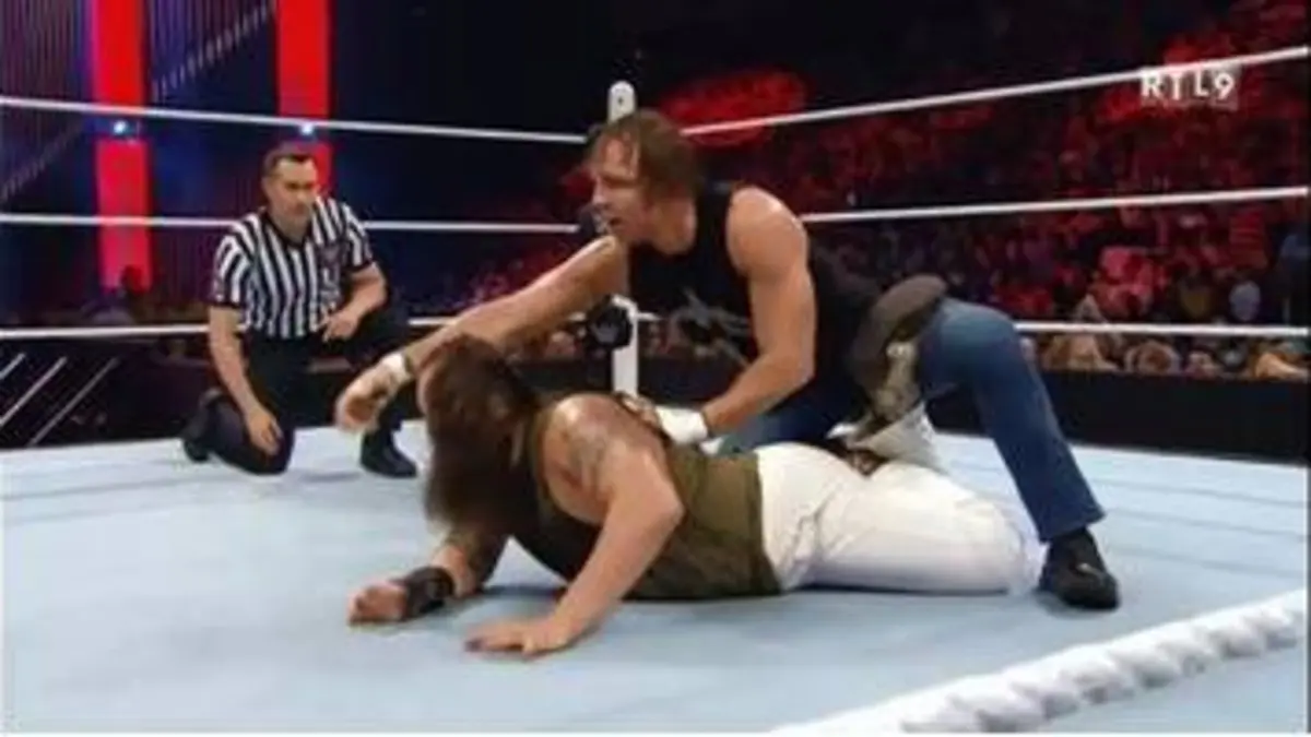 replay de RTL9 RAW DEAN AMBROSE VS BRAY WYATT