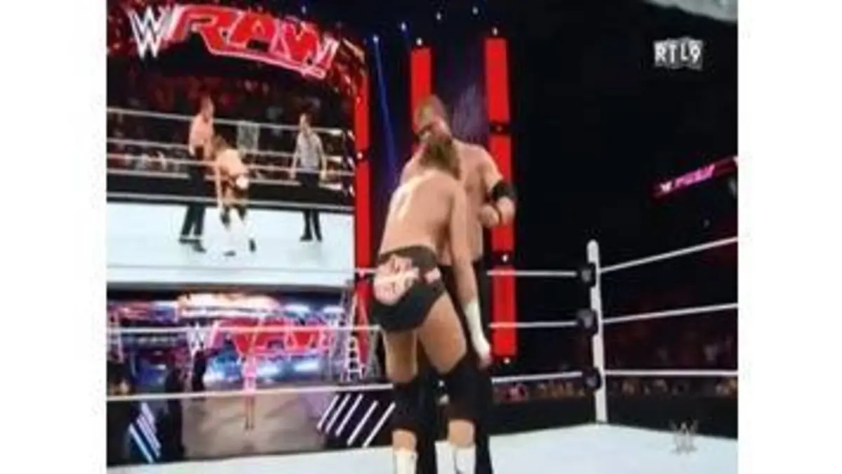 replay de RTL9 RAW KANE VS DOLPH ZIGGLER