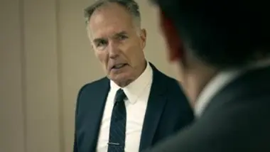 S.W.A.T. - S08 E03 - Emprisonnés