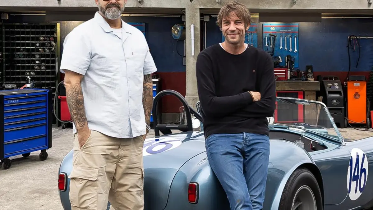 S10E16 - Volkswagen Golf Cabriolet