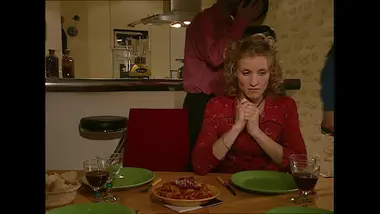 S2E17 - Les nouvelles copines de Daniel