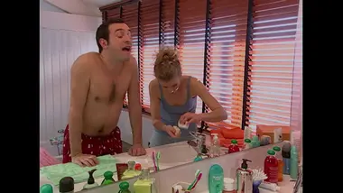 S2E7 - Dans la salle de bain (3)