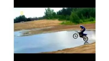 Science of stupid - Comment conduire une moto sur l’eau ?