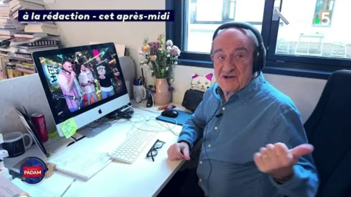 replay de Scoop : Mcfly et Carlito ont un fan de plus - Les infos de Pierre-Antoine Damecour - C à Vous