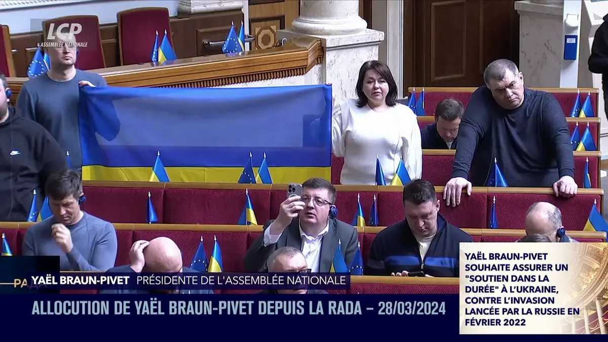 replay de Séance publique à l'Assemblée nationale - Allocution de Yaël Braun-Pivet depuis la Rada - 28/03/2024