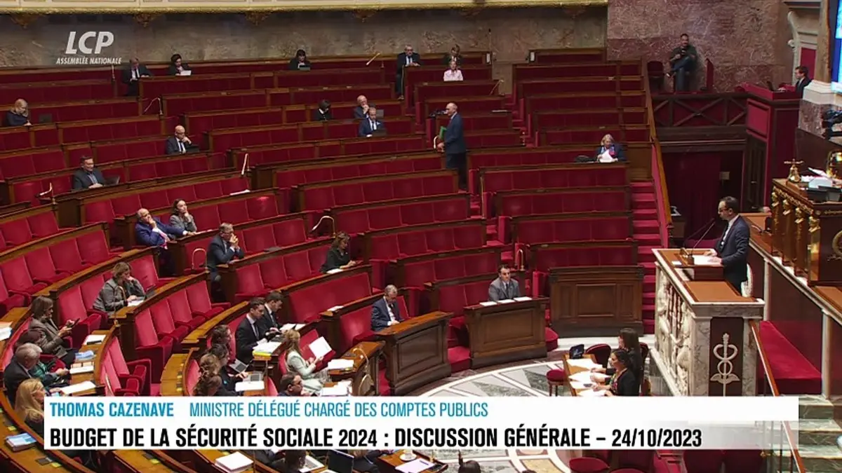 replay de Séance publique à l'Assemblée nationale - Budget 2024 : discussion d'une motion de rejet