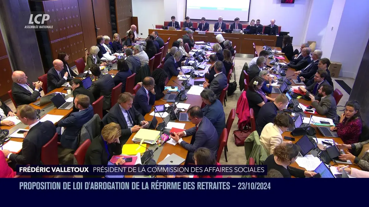 replay de Séance publique à l'Assemblée nationale - Réforme des retraites : examen d'une proposition de loi - 23/10/2024
