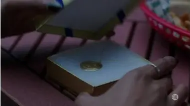 Siren : S2 E4 - Mélodie d'amour