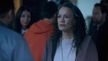 Siren : S3 E10 - Un monde meilleur