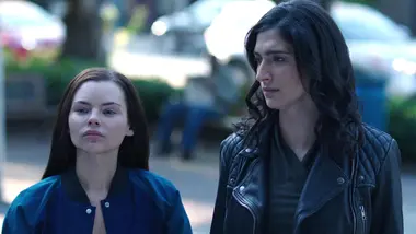 Siren : S3 E2 - La guerre approche