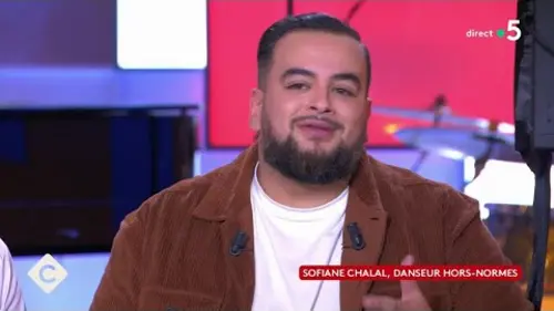 replay de Sofiane Chalal, danseur hors-normes - C à Vous - 07/12/2023