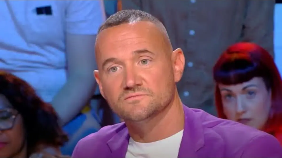 replay de Son ex a ruiné sa relation avec sa meilleure amie : Il demande pardon !