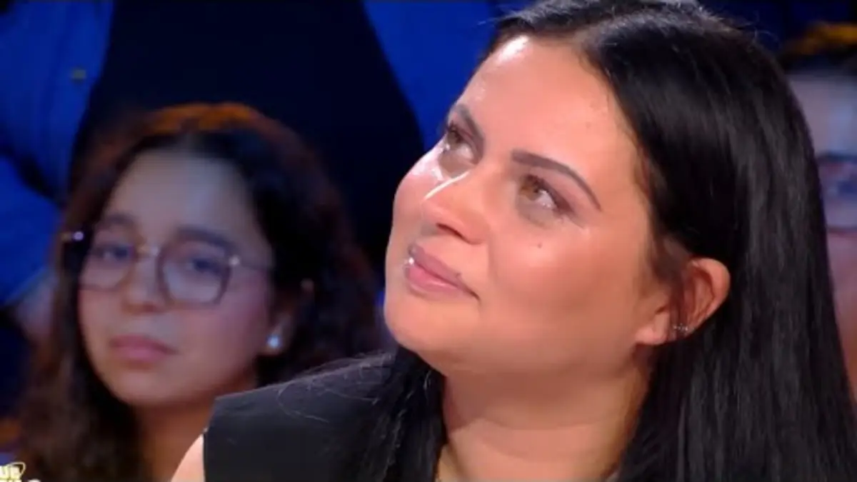 replay de Son mari l'a sauvée et elle veut le remercier