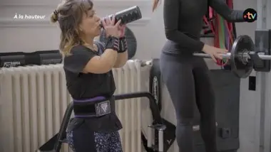 Sonja raconte le long parcours d'acceptation de son handicap lié à sa taille