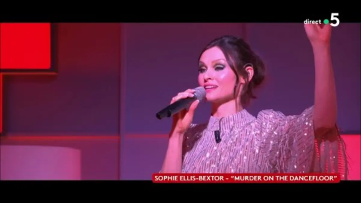 replay de Sophie Ellis-Bextor - “Murder on the dancefloor” - C à vous - 05/02/2024