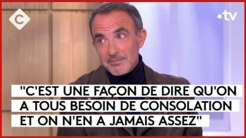 replay de Sous l'objectif de Nikos - C à Vous - 30/11/2023