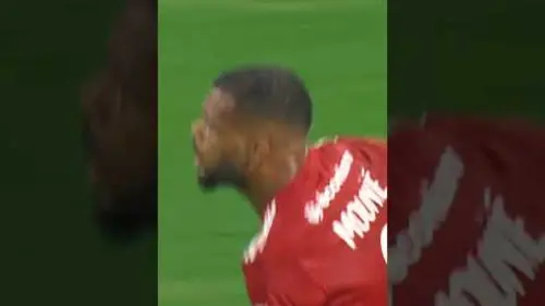 replay de Steve Mounié, imparable dans les airs ?