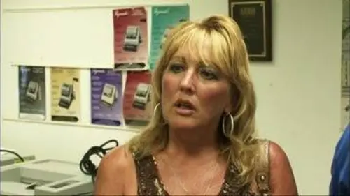 Storage Wars : Texas replay du 02/04/2017 : STORAGE WARS - TEXAS : Lesa ...