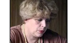 STRIP TEASE - Charité bien ordonnée