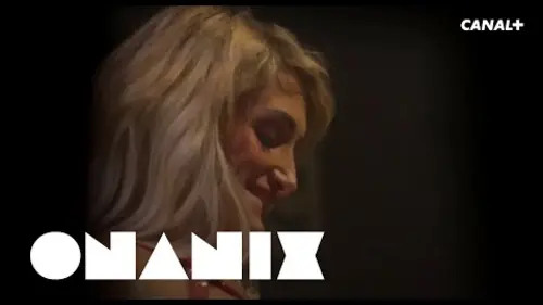 replay de Striptease sexy avec Chloé Sanchez